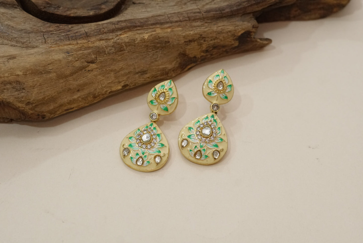 Meena work earring (1-3657)