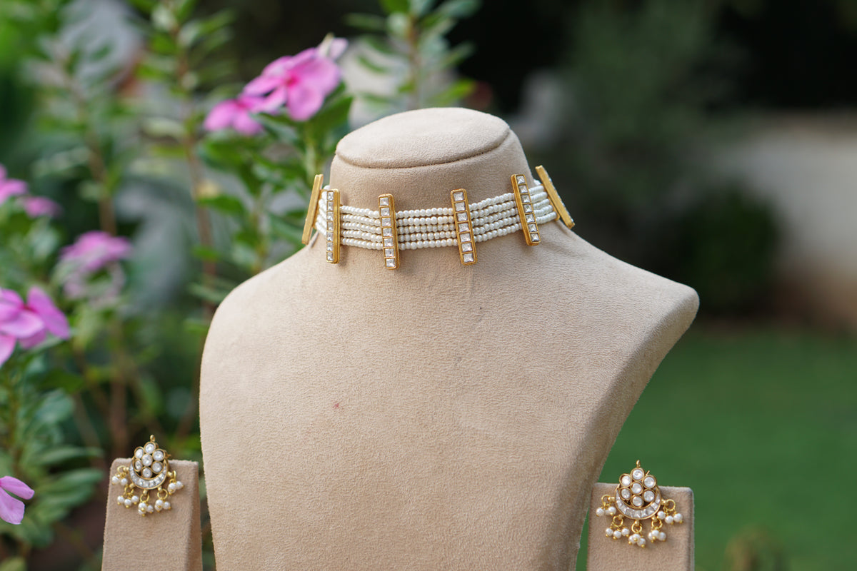 Kundan Choker Set (4-9733)(R)