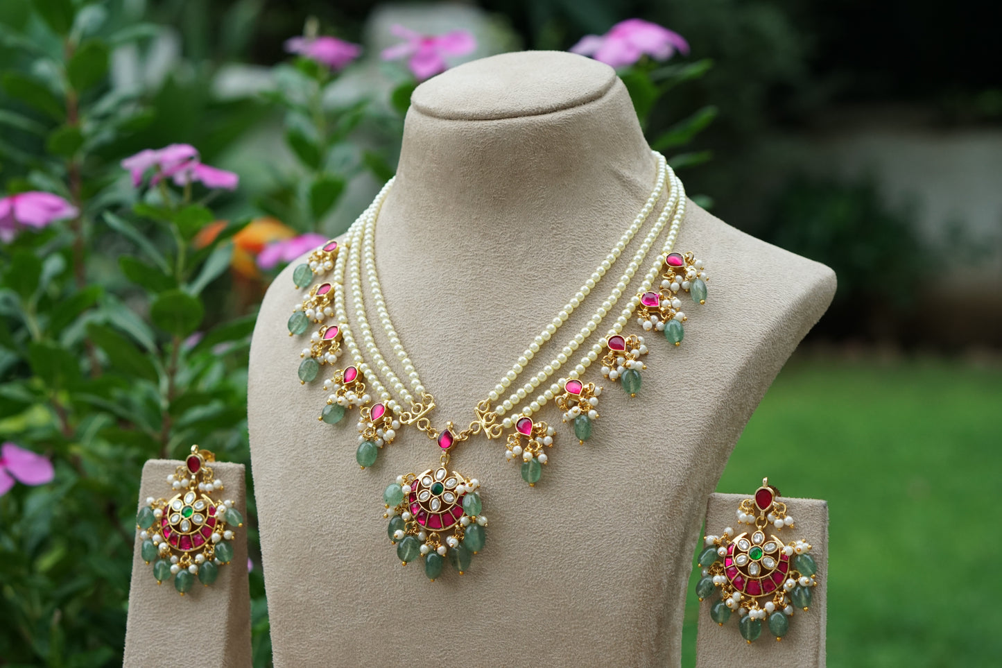 Kundan Necklace Set (4-9456)(N)