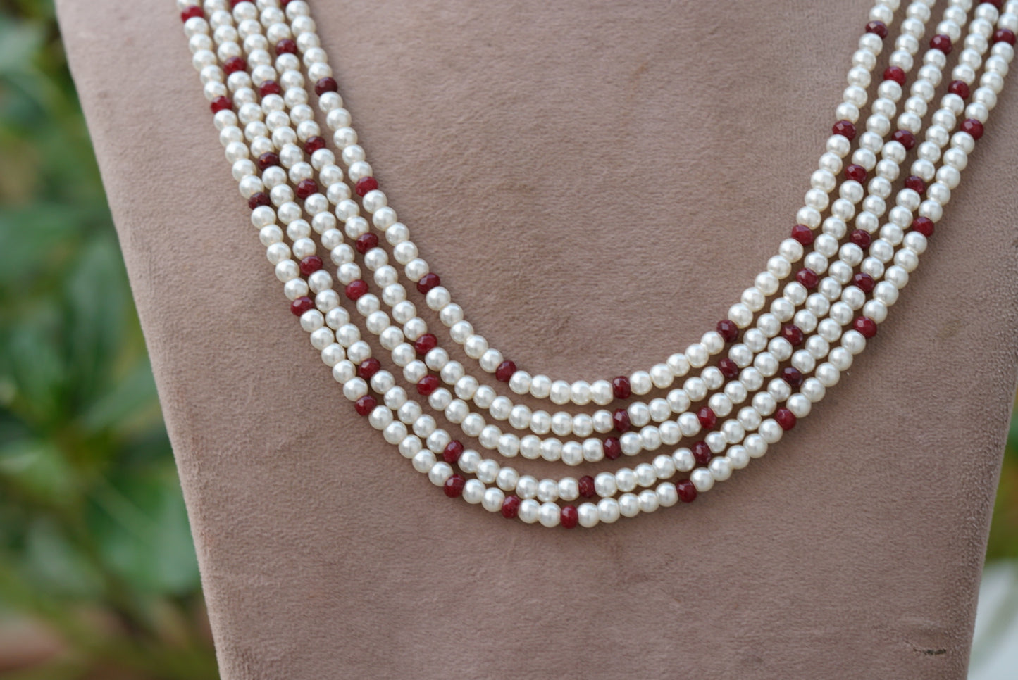 beads necklace (4-6715)(N)