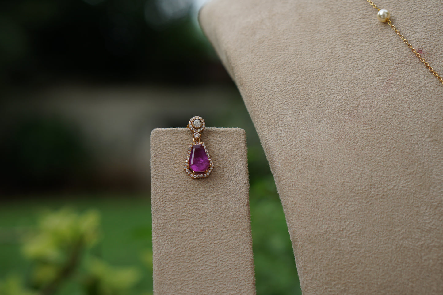 Purple stone Polki Pendant Set (4-9470)(B) INTRODUCTORY PRICE)
