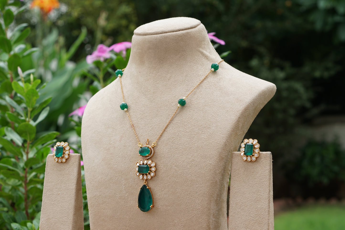 Green doublet Stone Polki Pendant Set (4-9481)(B)