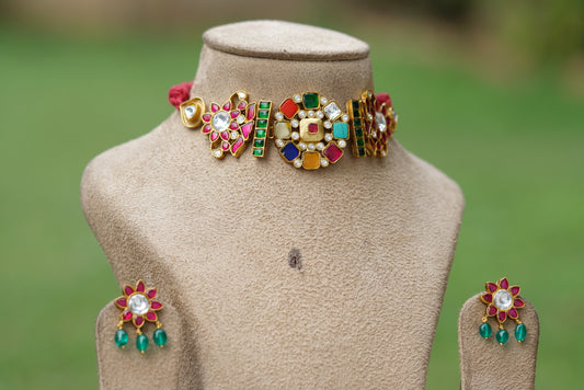 Kundan Navratan choker set (4-6320)(R)(PREORDER)