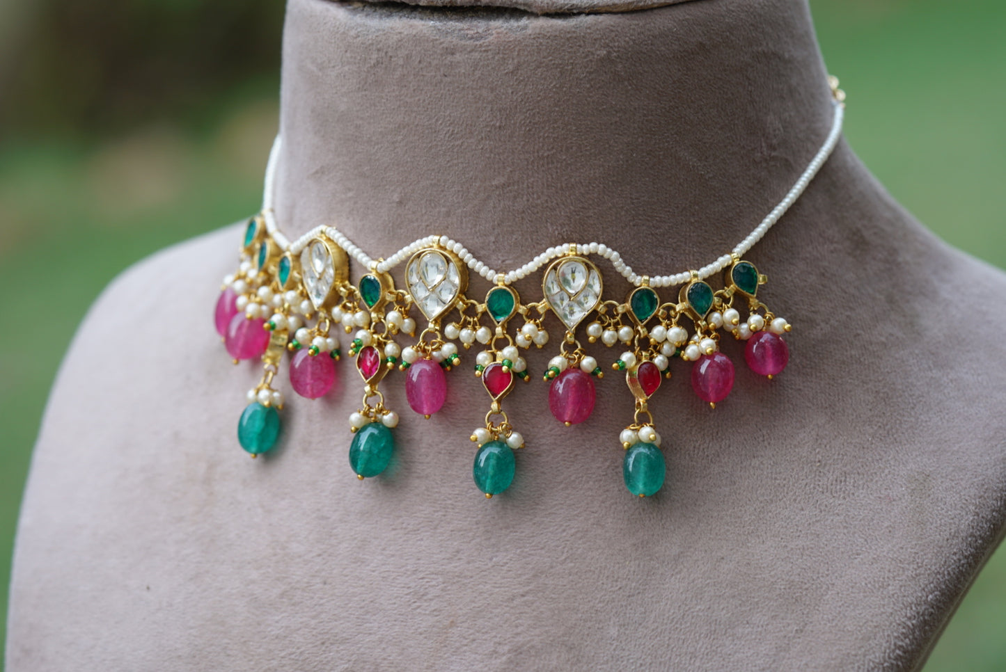 KUNDAN BEADS NECKLACE (4-6408)(N)