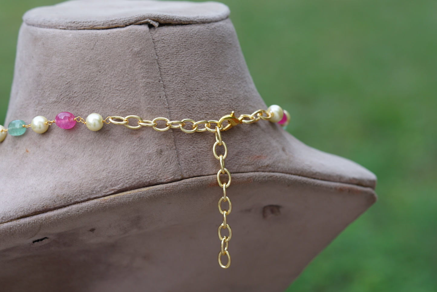BEADS NECKLACE (4-6409)(N)