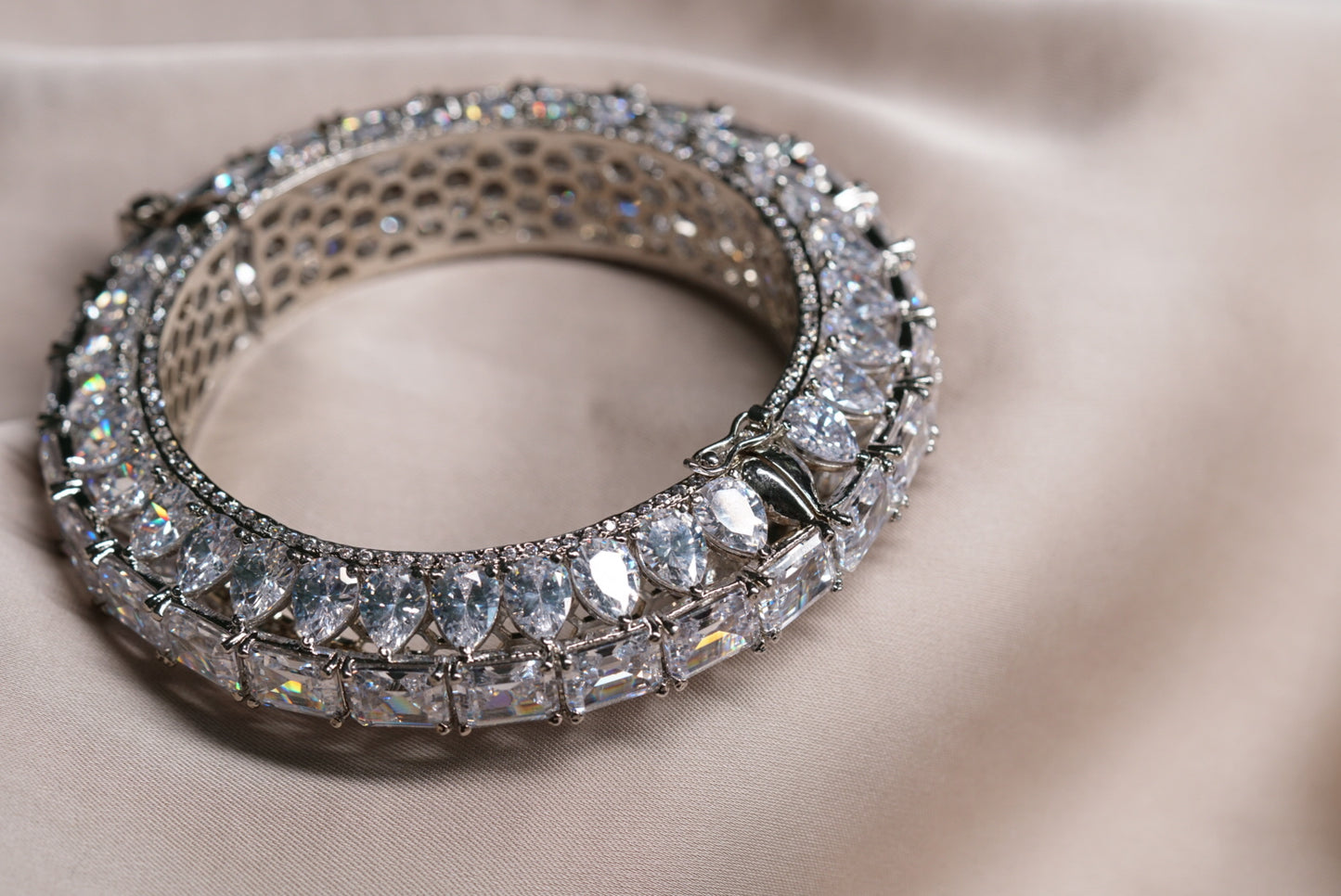 Ad bangles (3-350) size(2’6) - JEWELSTYLE