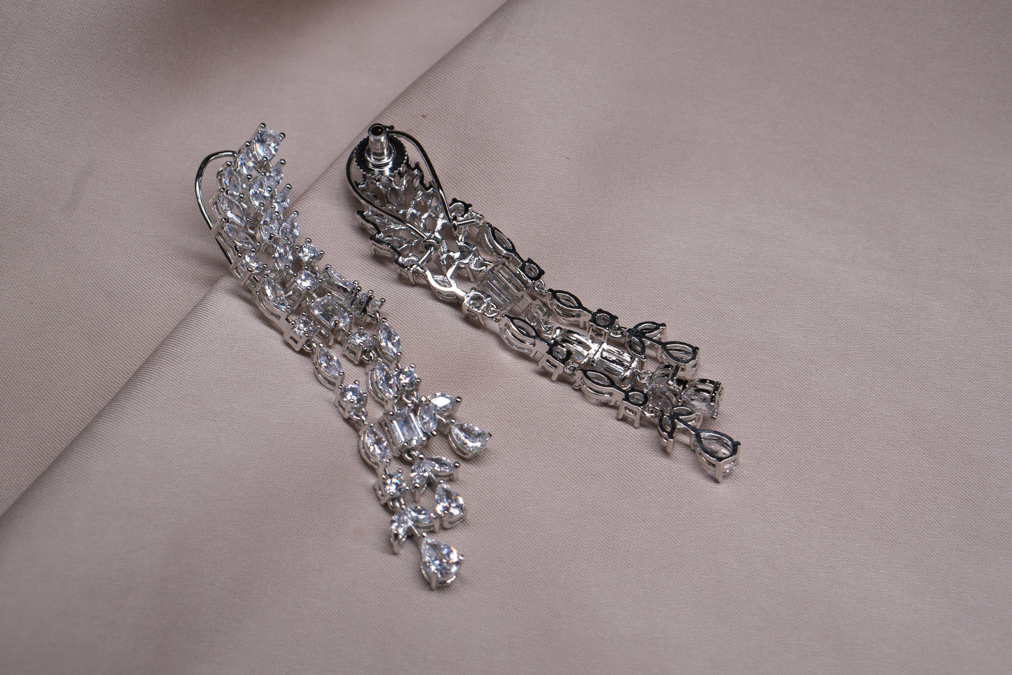 AD Earrings (1-5150)(B)