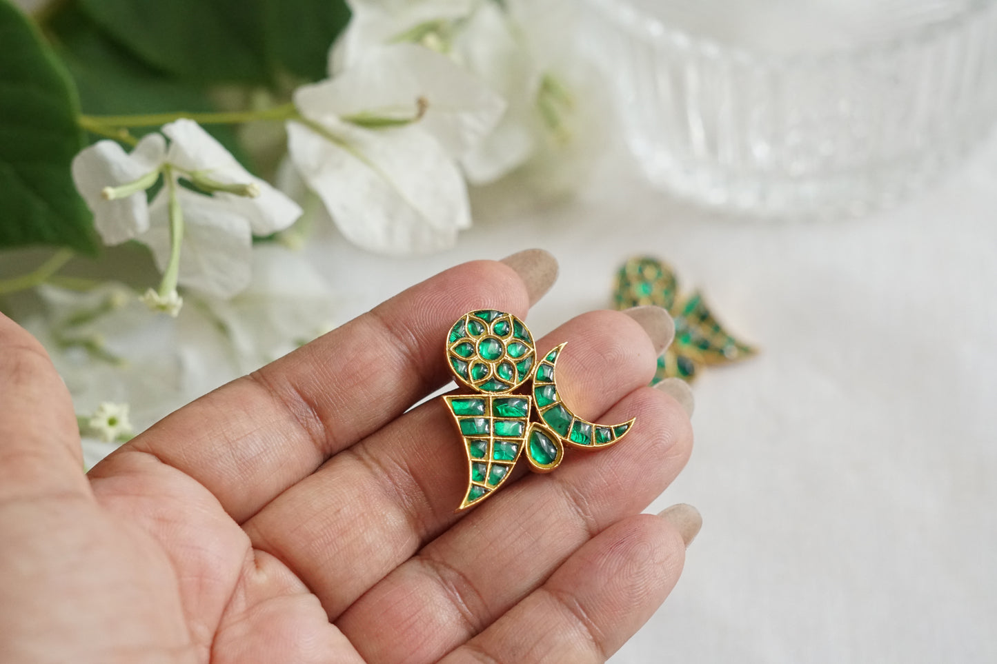 Green Stone Kundan Earrings (1-5273)(R)
