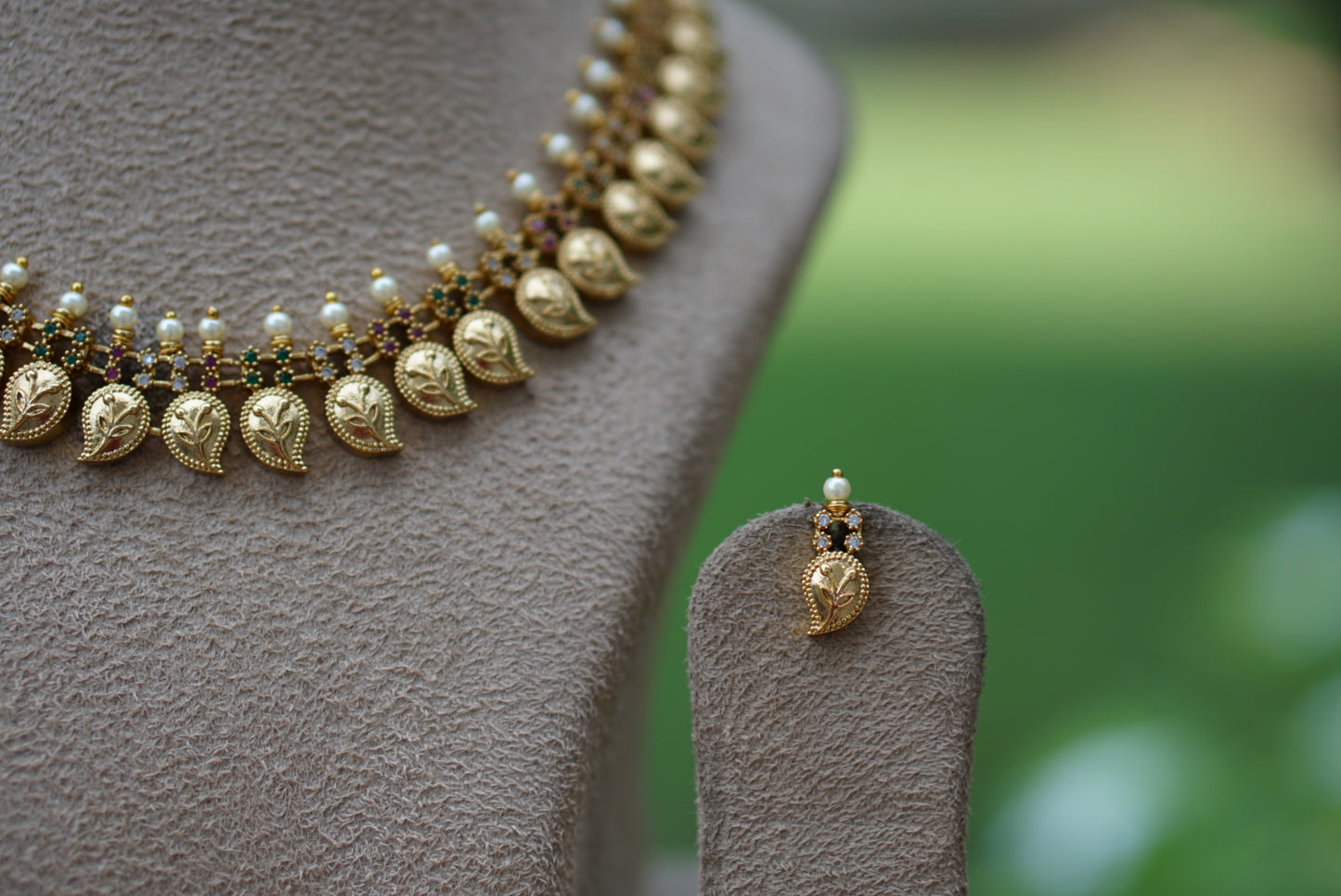 Small mango Necklace set (4-7588)(AK) - JEWELSTYLE