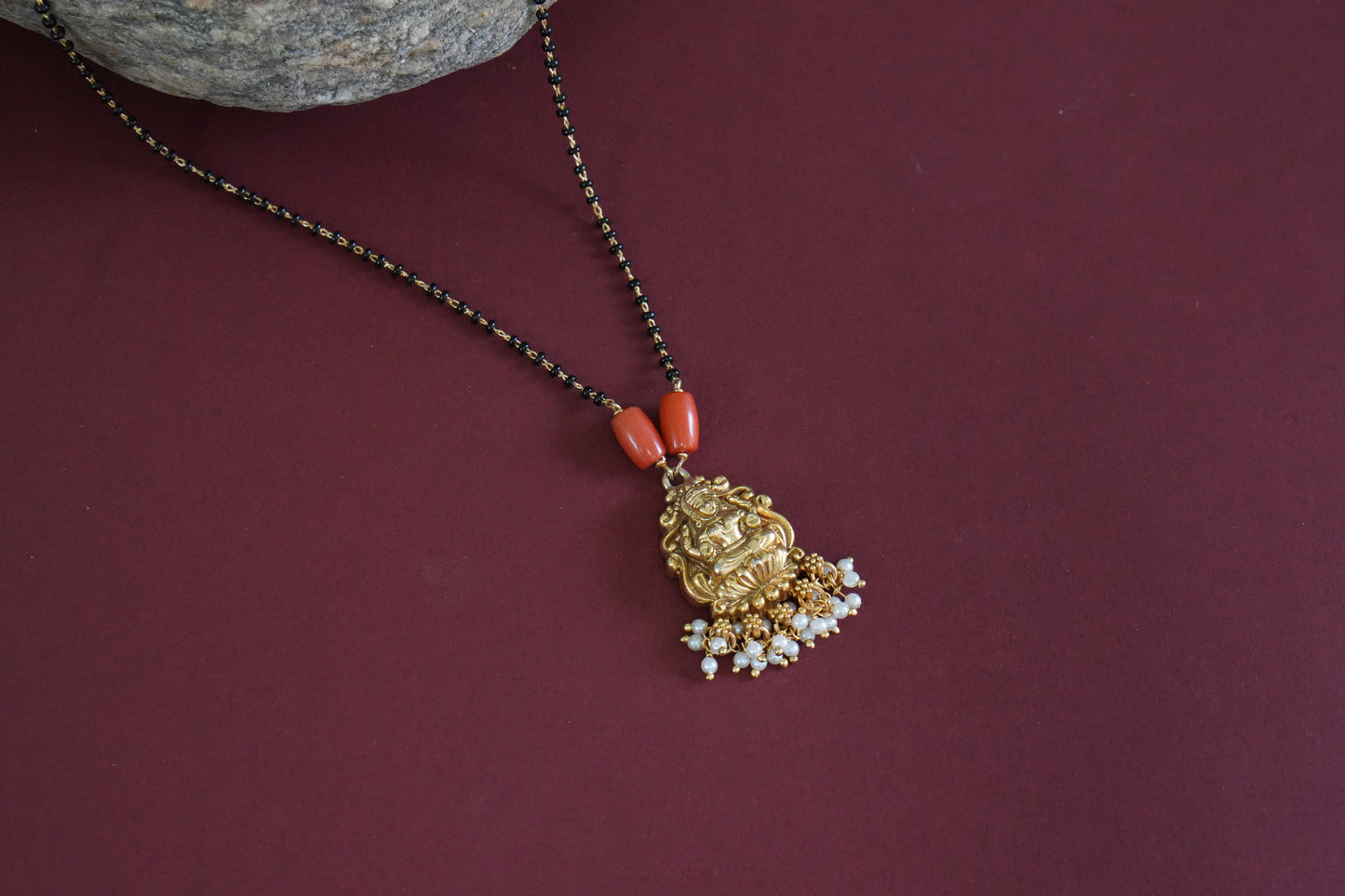Black Beads coral Pendant (4-9265)(AK)