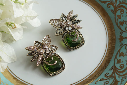 Green stone Ad Earrings (1-5323)(B)