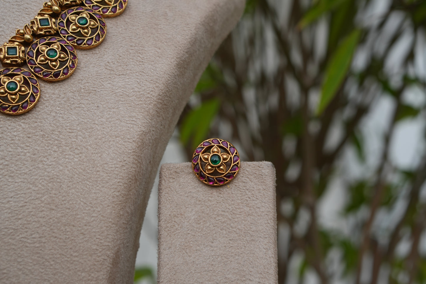 Antique Necklace Set (4-9270)(AK)