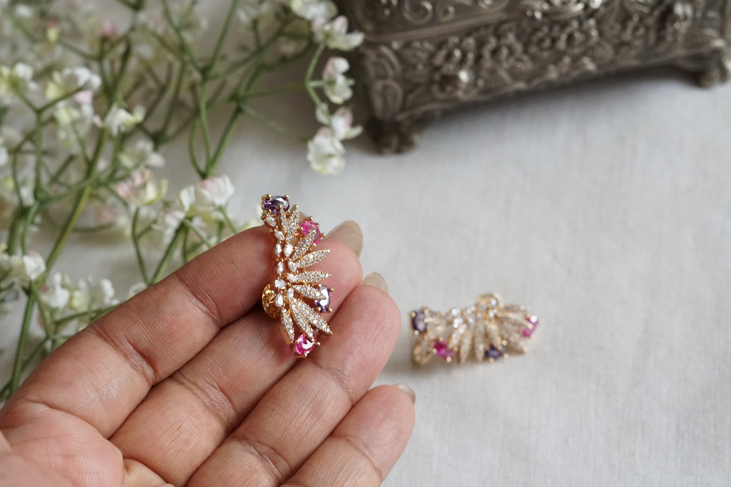 Multi Stone Ad Earcuff Earrings (1-5346)(P)