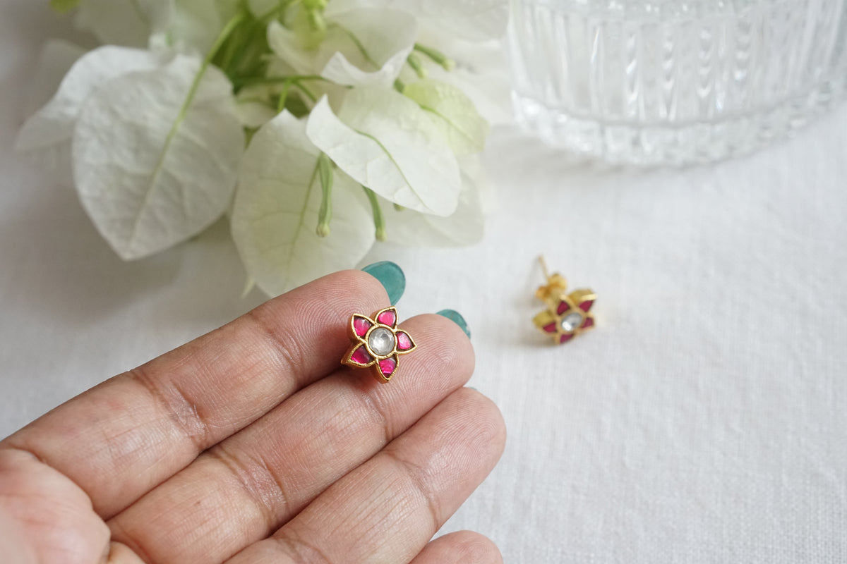 Kundan Studs (1-5562)(K)