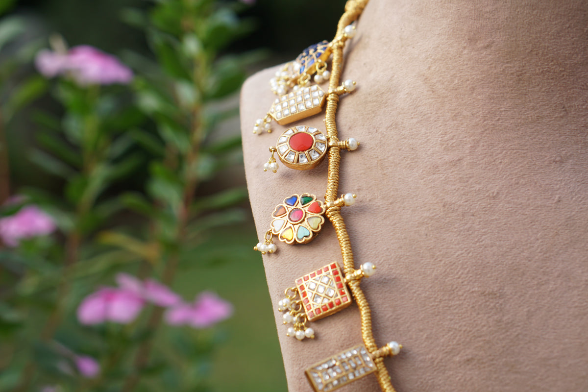 Kundan multi pieces necklaces(4-9642)(R)
