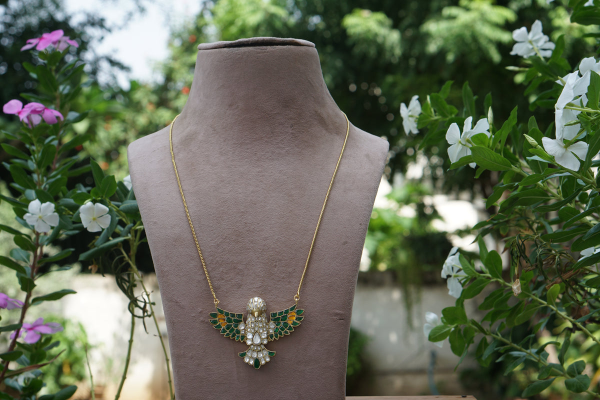 Kundan Bird Pendant (4-9674)(A)