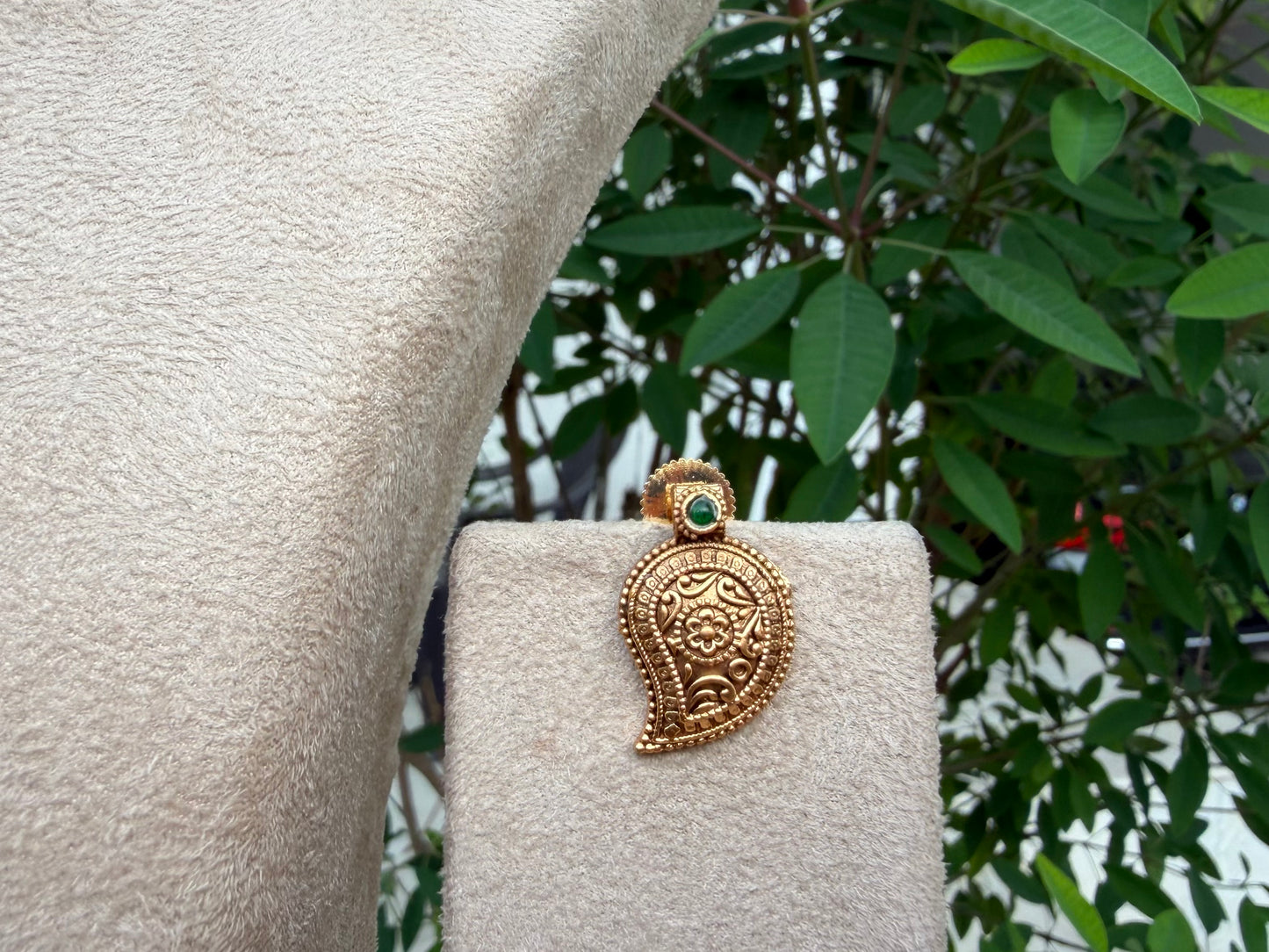 Coral Mango Necklace Set (4-8948)(Ak) - JEWELSTYLE