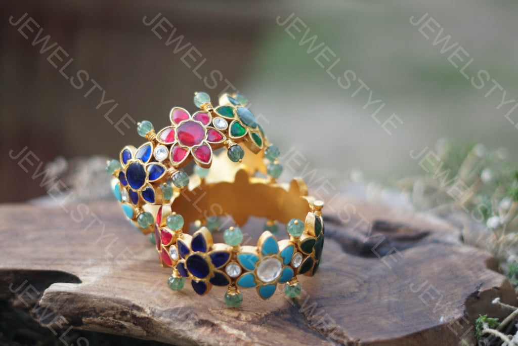 Kundan bangle in 2’6 size (3-138)(PREORDER)