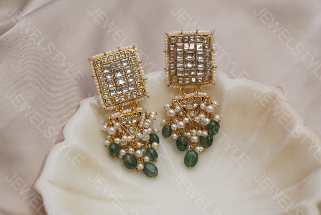 WHITE Kundan earring (1-2361)(R)(PREORDER)