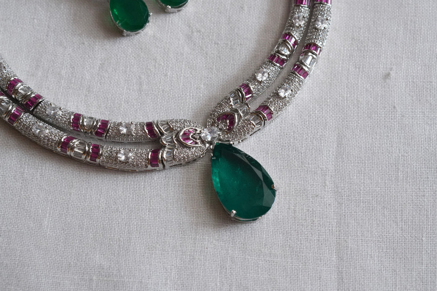 Green stone AD necklace Set  (4-9043)(B)