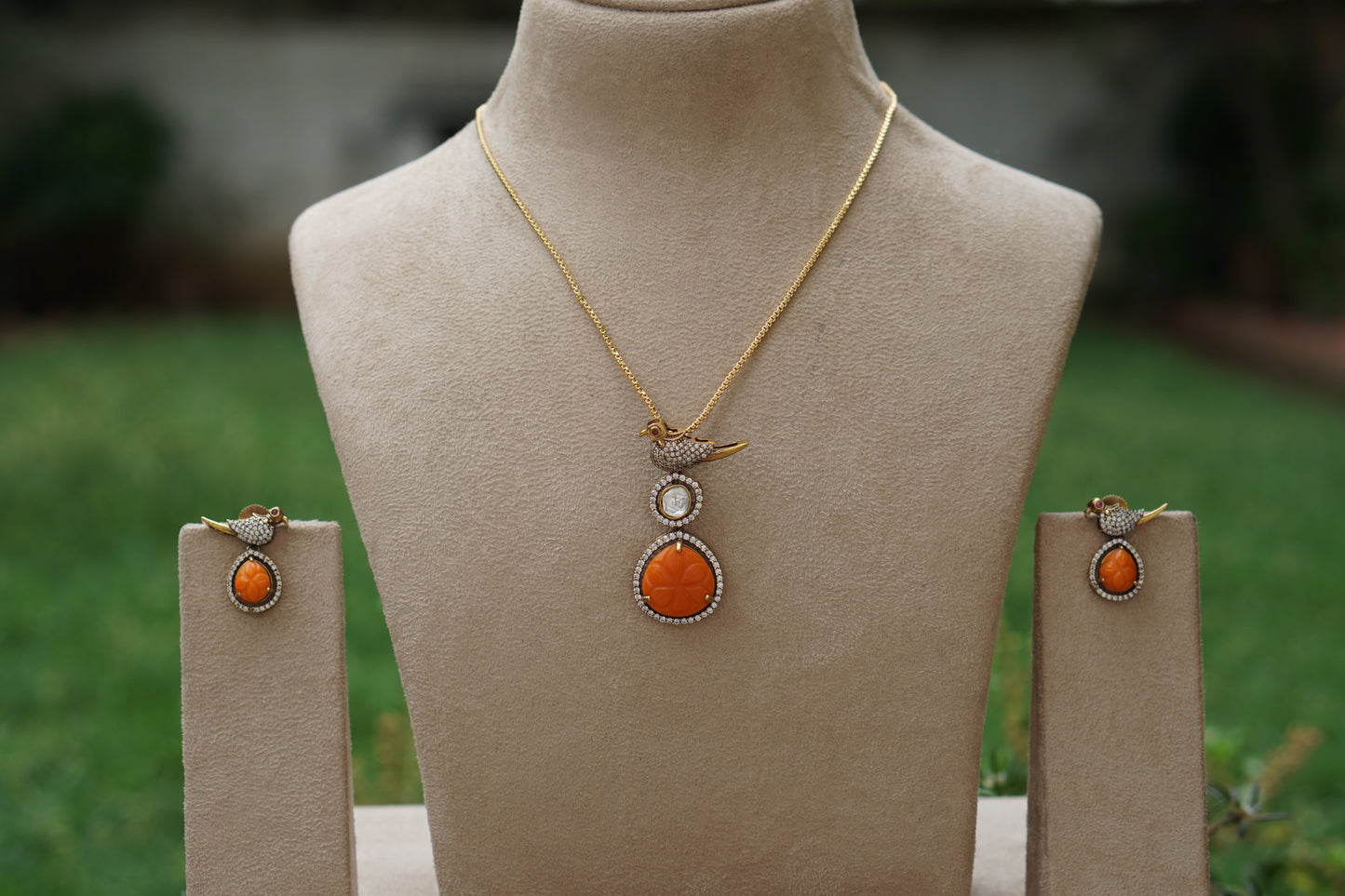 Coral Pendant Set (4-9423)(AK)