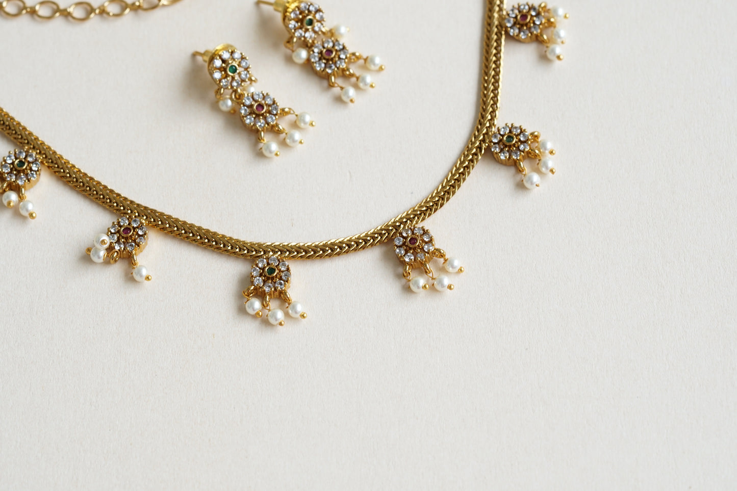 Antique Necklace set (4-8342)(Ak)