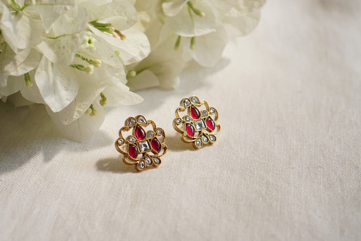 Kundan Studs (1-5586)(R)