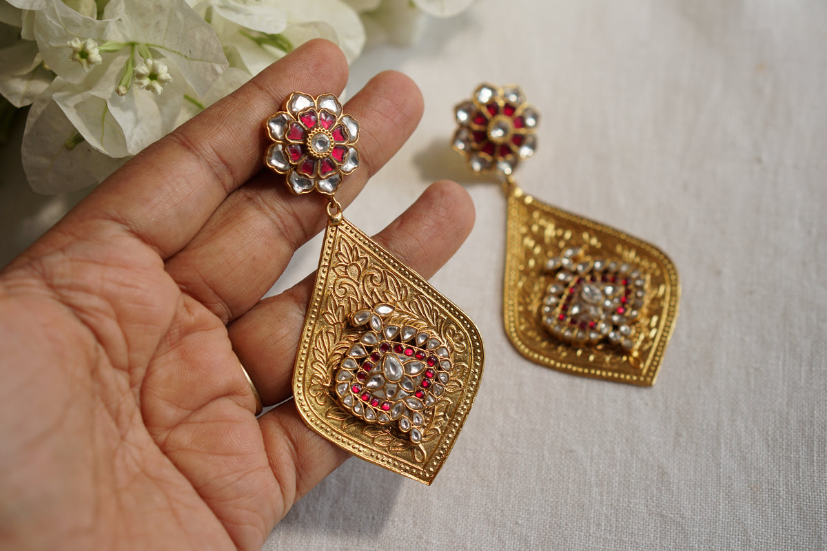 Kundan Earrings (1-5581)(R)