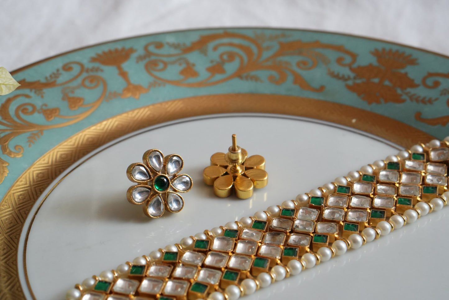 Kundan choker Set (4-8943)(R) - JEWELSTYLE