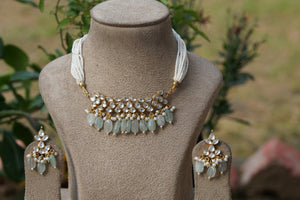 Kundan  choker set  (4-7849)(A)