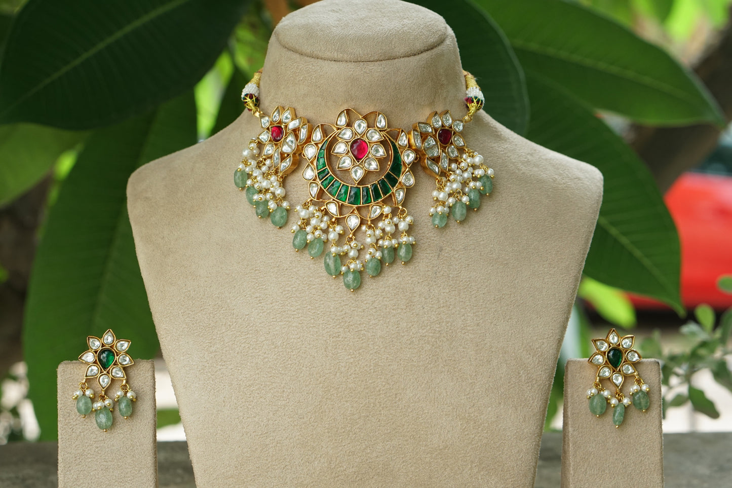 Kundan Choker Set (4-9436)(R)