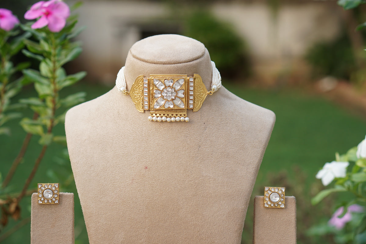 Kundan Choker Set (4-9730)(R)