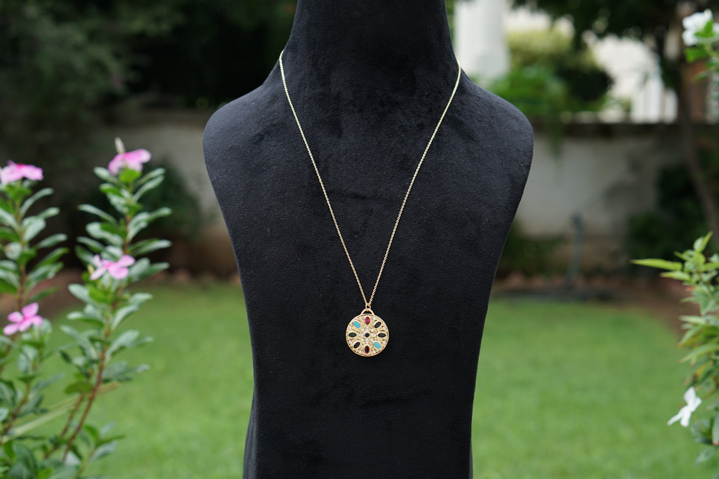 Golden stone Pendant (4-9437)