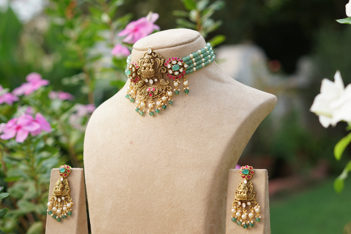 Kundan Choker Set (4-9737)(B)