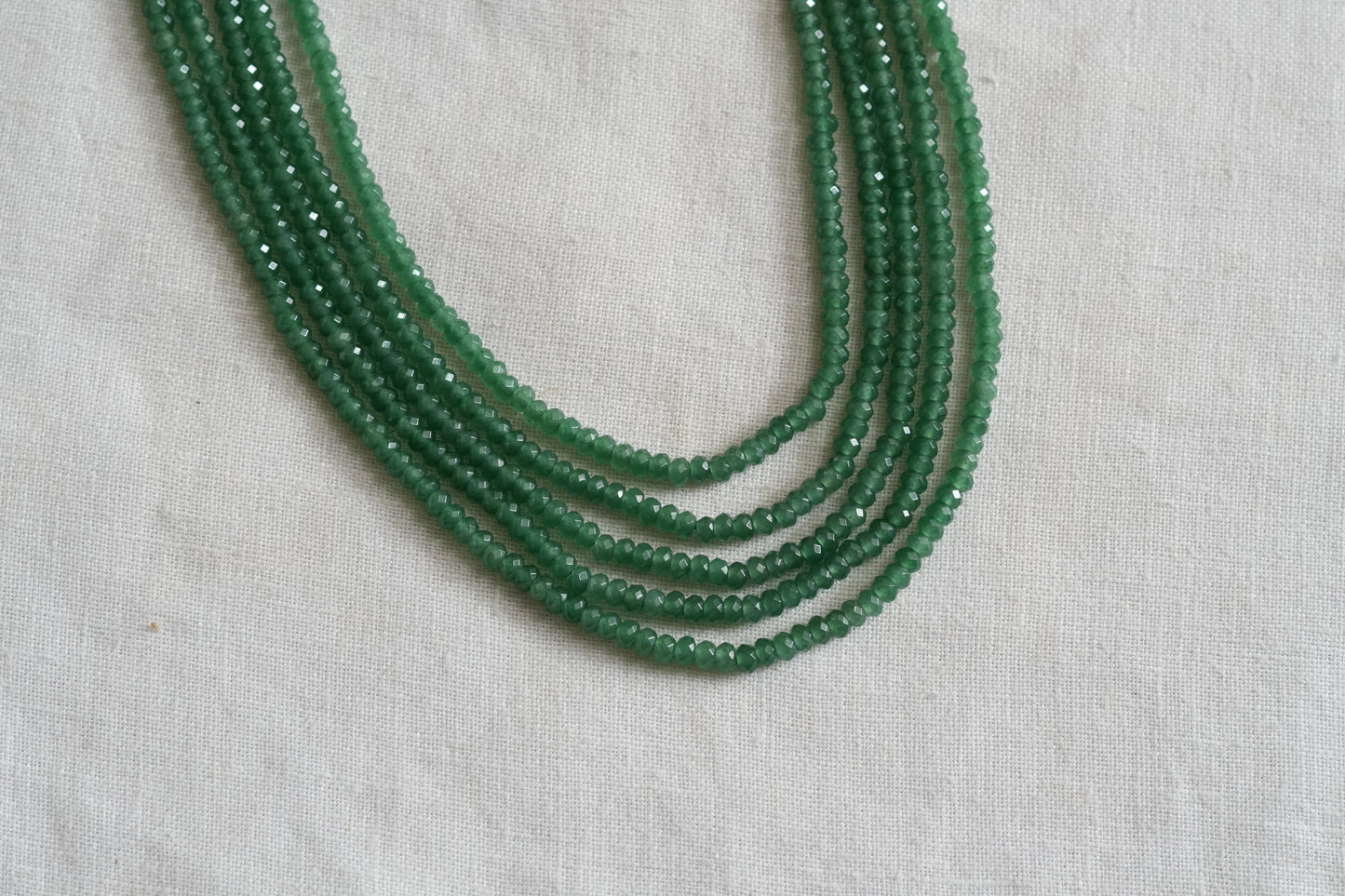 Light green Beads Necklace (4-9501)