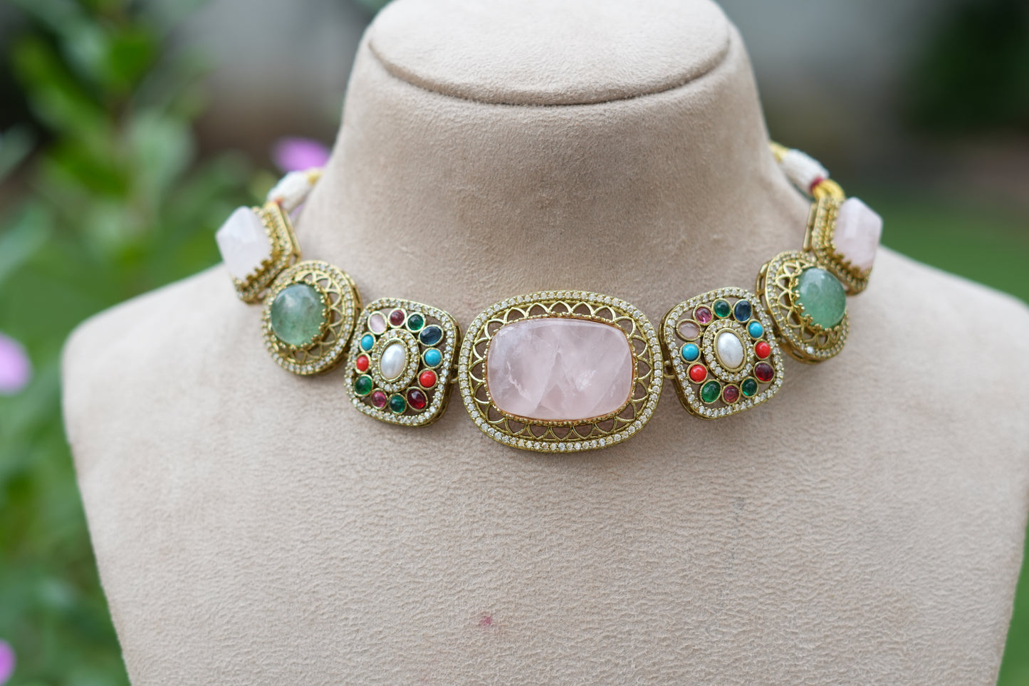 Multi Stone Choker Set (4-9556)(B)