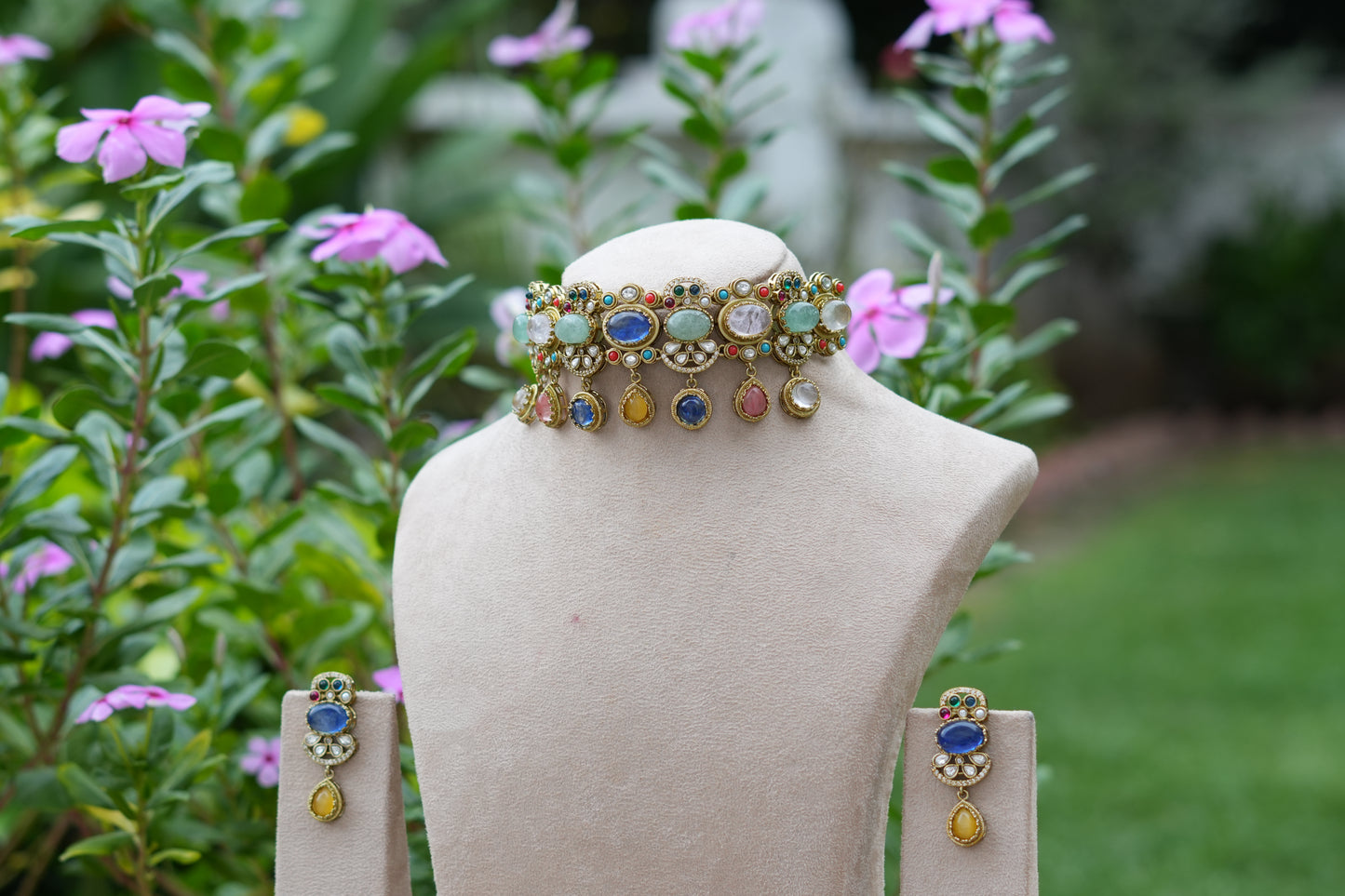 Multi Stone Choker Set (4-9555)(B)