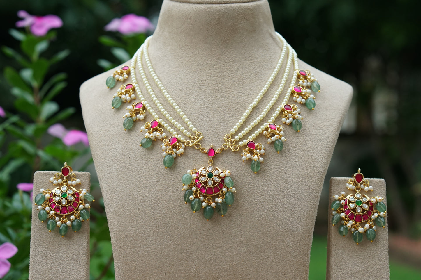 Kundan Necklace Set (4-9456)(N)