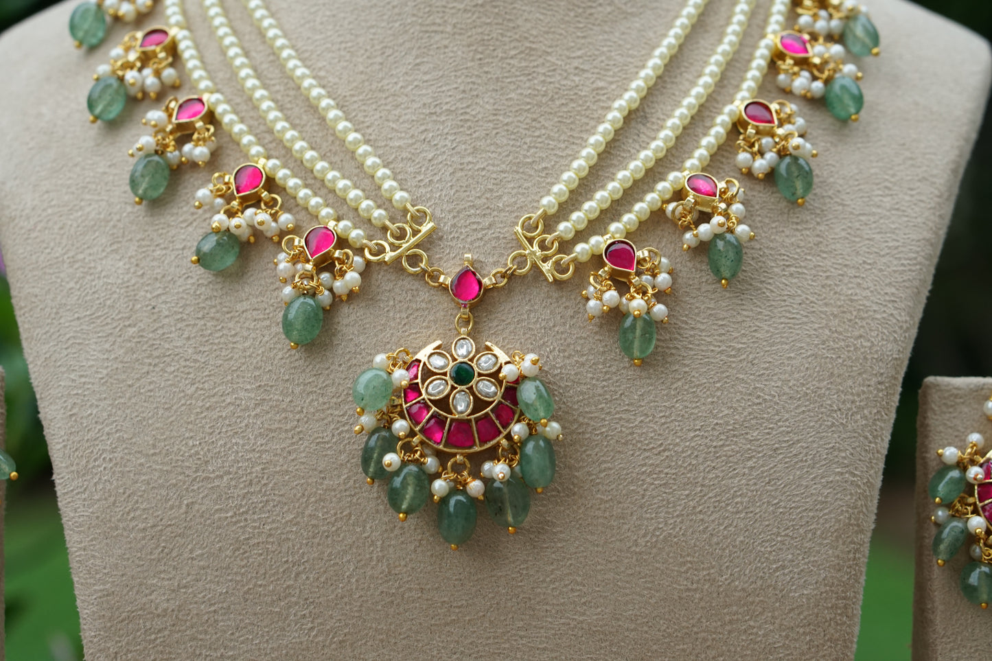 Kundan Necklace Set (4-9456)(N)