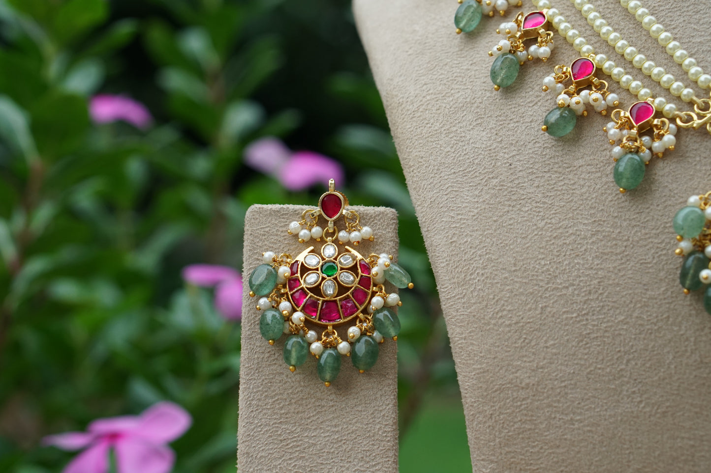 Kundan Necklace Set (4-9456)(N)