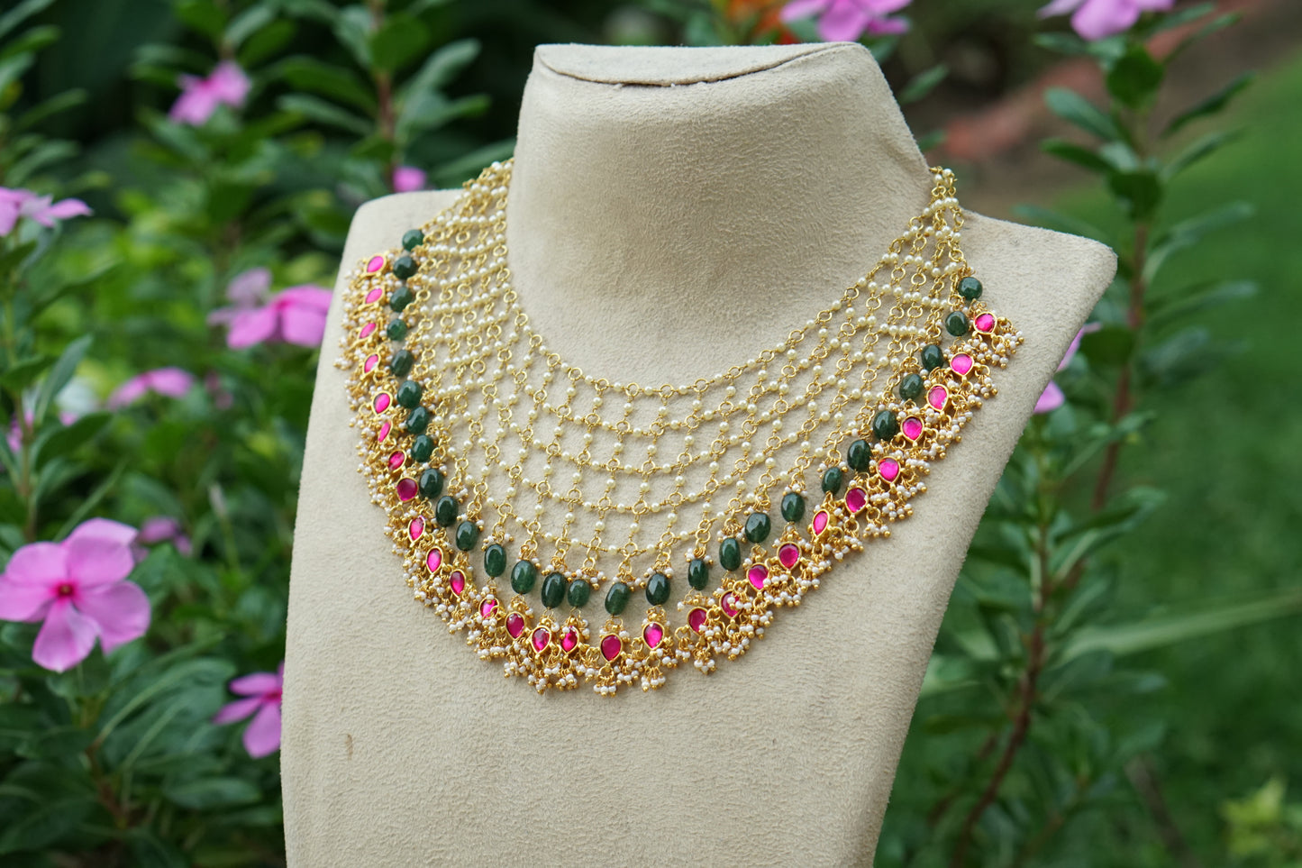 Kundan Necklace (4-9457)(N)