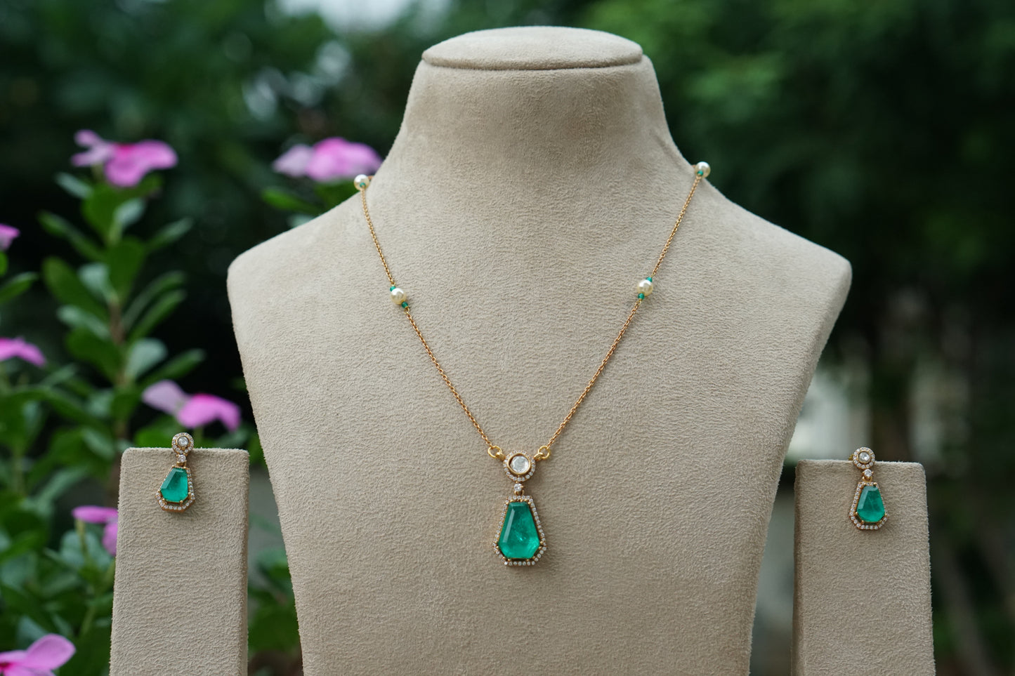 Polki Pendant Set (4-9440)(B)INTRODUCTORY PRICE)