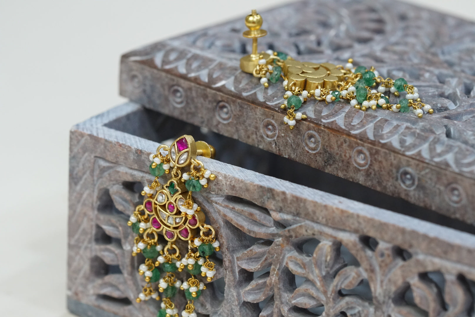 Small Kundan earrings (1-3761)(K) - JEWELSTYLE