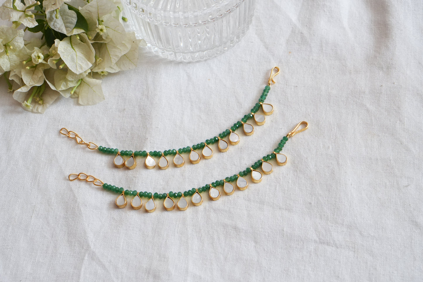 Mother of pearl Earchain(9-350)(A)