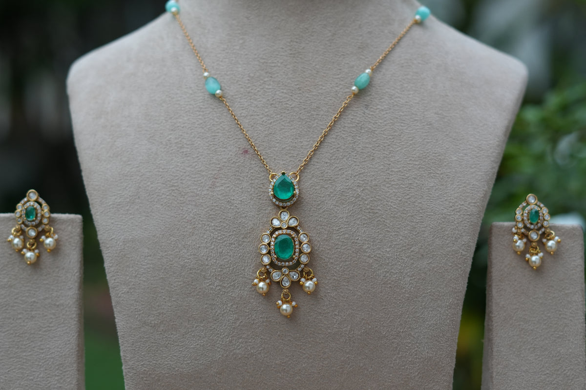 Green Stone Polki Pendant Set (4-9540)(B)
