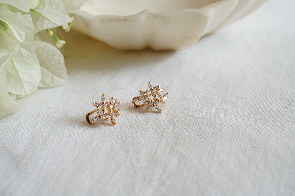 Ad  Earcuff Earrings (1-5622)(EX)
