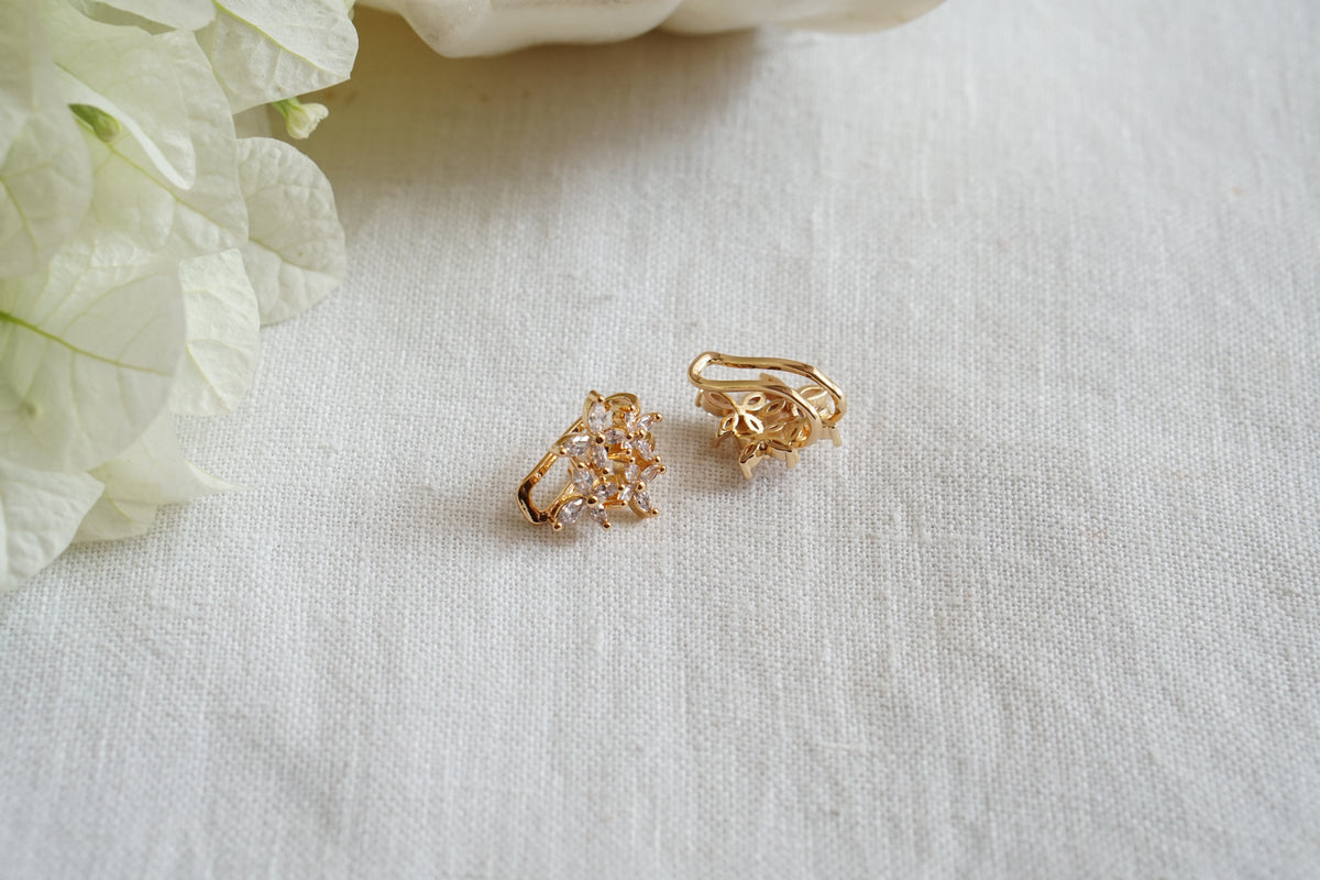 Ad  Earcuff Earrings (1-5622)(EX)