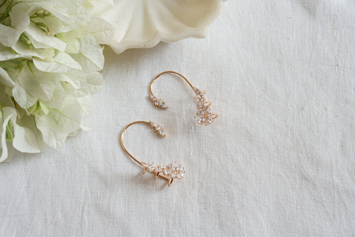 Ad  Earcuff Earrings (1-5624)(EX)