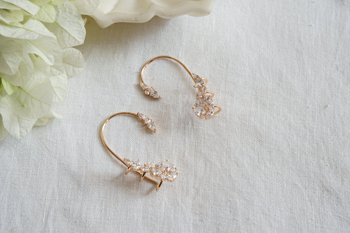 Ad  Earcuff Earrings (1-5624)(EX)