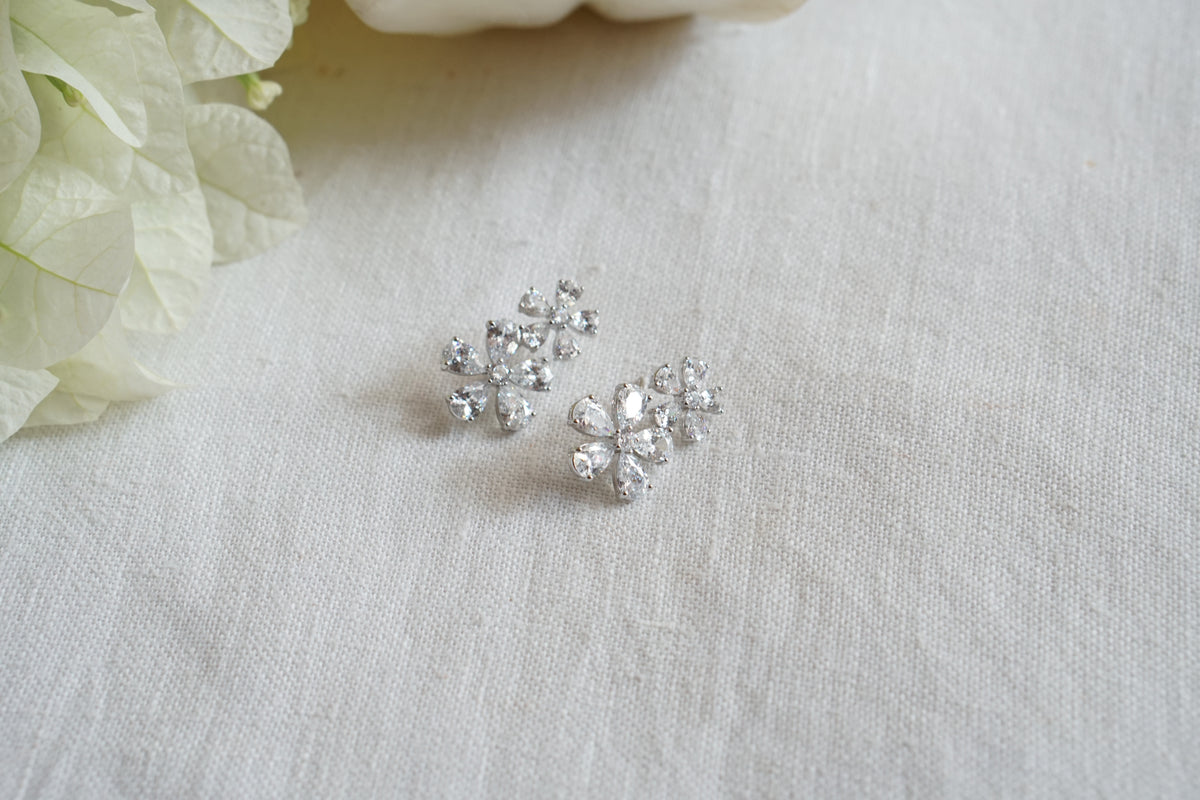 Ad Earrings (1-5628)(EX)